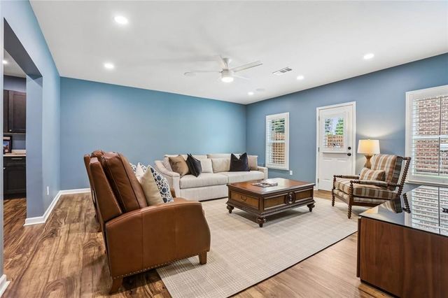 622 Rocky Creek Point, Woodstock, GA 30188