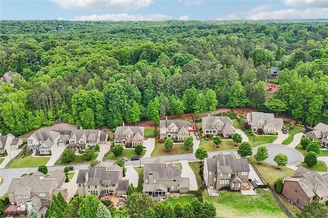 622 Rocky Creek Point, Woodstock, GA 30188