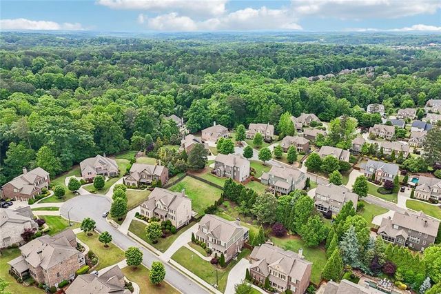 622 Rocky Creek Point, Woodstock, GA 30188
