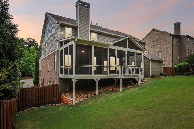 622 Rocky Creek Point, Woodstock, GA 30188