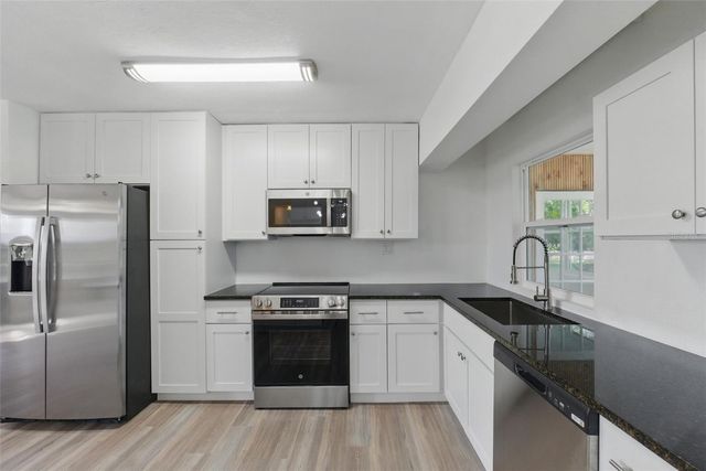 8812 OAKWOOD DRIVE, Lake Wales, FL 33898