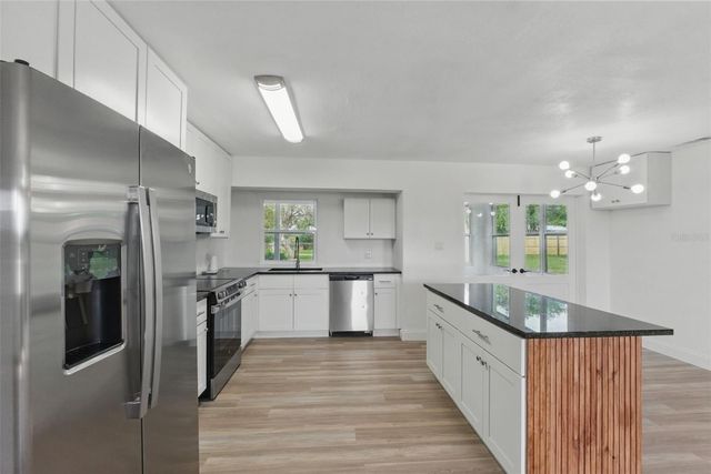 8812 OAKWOOD DRIVE, Lake Wales, FL 33898