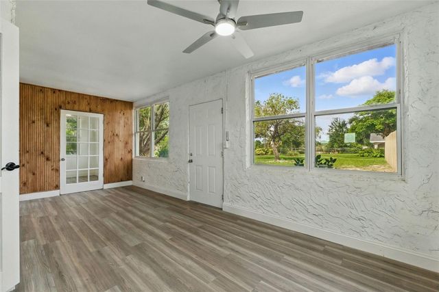 8812 OAKWOOD DRIVE, Lake Wales, FL 33898