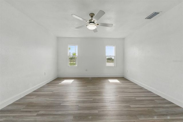 8812 OAKWOOD DRIVE, Lake Wales, FL 33898