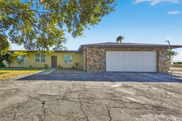 8812 OAKWOOD DRIVE, Lake Wales, FL 33898