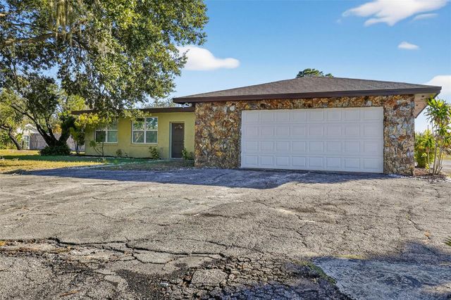 8812 OAKWOOD DRIVE, Lake Wales, FL 33898