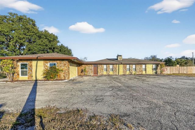 8812 OAKWOOD DRIVE, Lake Wales, FL 33898