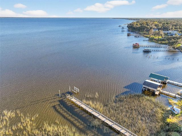 8812 OAKWOOD DRIVE, Lake Wales, FL 33898