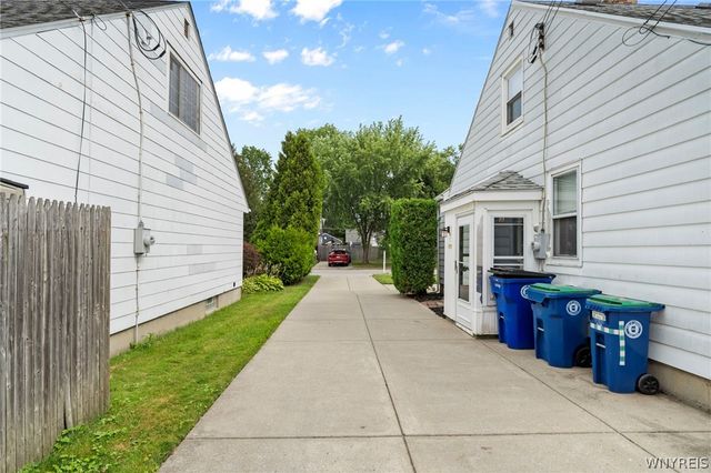 75 Cornell Avenue, Amherst, NY 14226