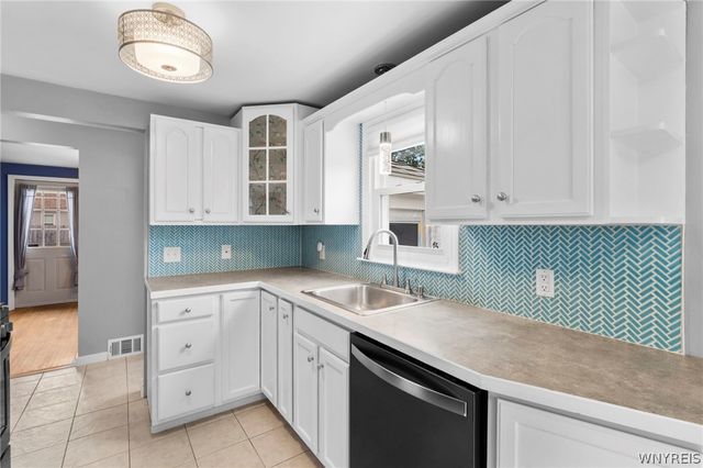 75 Cornell Avenue, Amherst, NY 14226