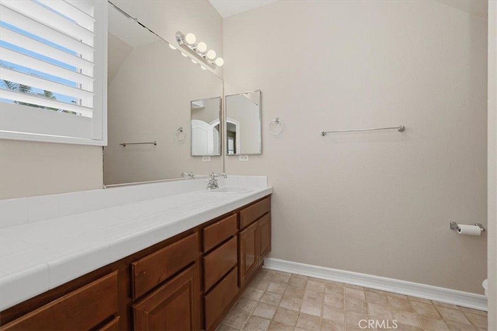 Image 30 of property listing at 16795 Eagle Peak, Riverside, CA 92504