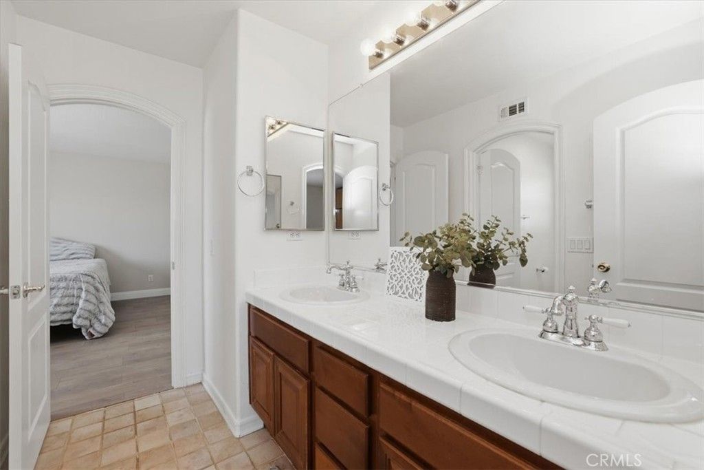 Image 43 of property listing at 16795 Eagle Peak, Riverside, CA 92504