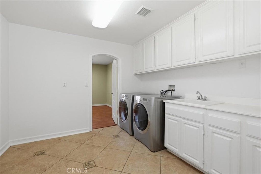 Image 49 of property listing at 16795 Eagle Peak, Riverside, CA 92504
