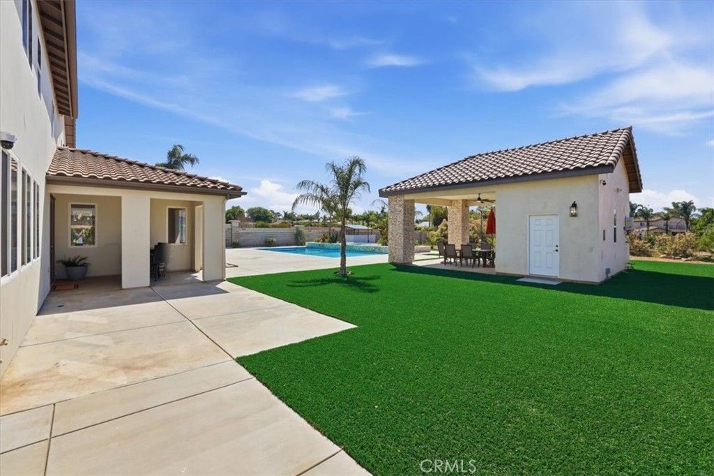 Image 60 of property listing at 16795 Eagle Peak, Riverside, CA 92504