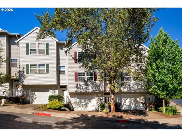 10465 Sw COUGAR Ln, Beaverton, OR 97003