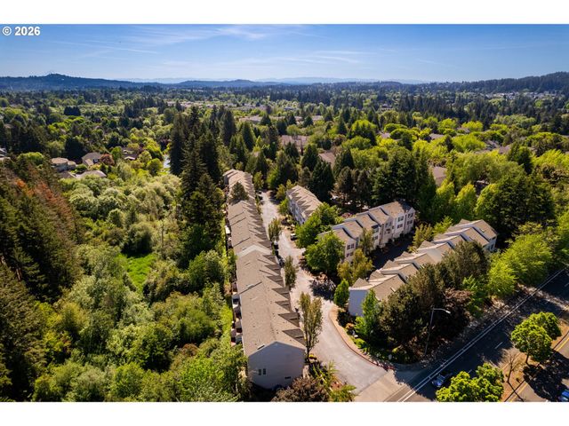 10465 Sw COUGAR Ln, Beaverton, OR 97003