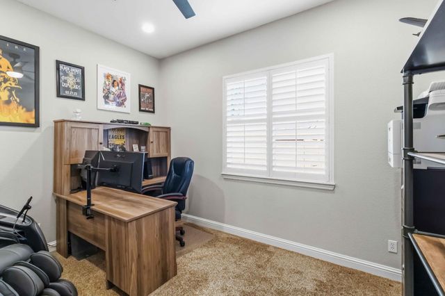 2725 Burrelton Way, Roseville, CA 95661