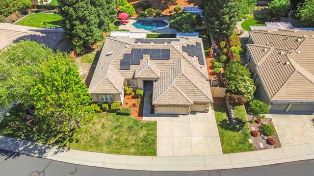 2725 Burrelton Way, Roseville, CA 95661