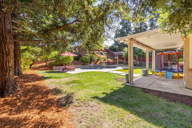 2725 Burrelton Way, Roseville, CA 95661