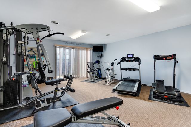 9820 S Pulaski Road 314, Oak Lawn, IL 60453