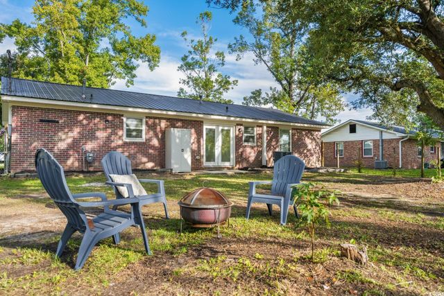 1607 Oak St., Georgetown, SC 29440