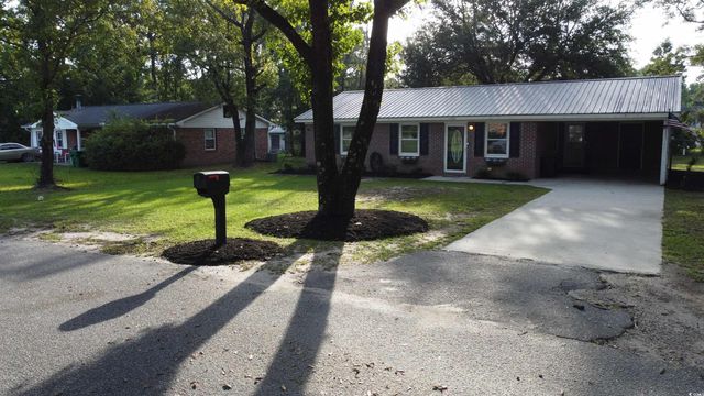 1607 Oak St., Georgetown, SC 29440