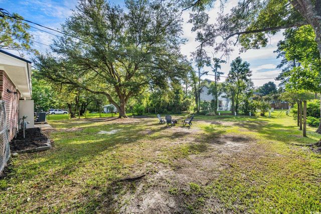 1607 Oak St., Georgetown, SC 29440