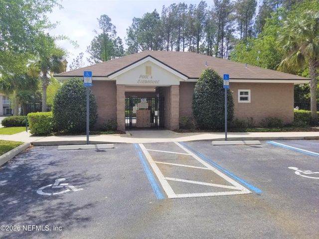 7920 MERRILL Road 2004, Jacksonville, FL 32277