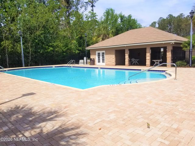 7920 MERRILL Road 2004, Jacksonville, FL 32277