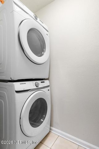 7920 MERRILL Road 2004, Jacksonville, FL 32277