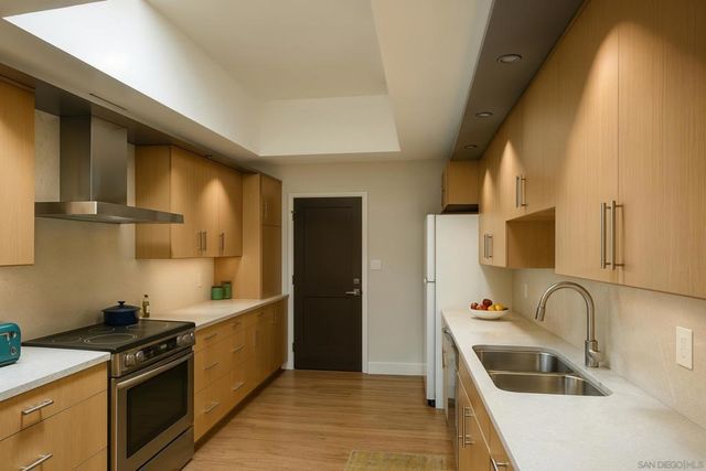 580 Sportsfisher Drive, Oceanside, CA 92054