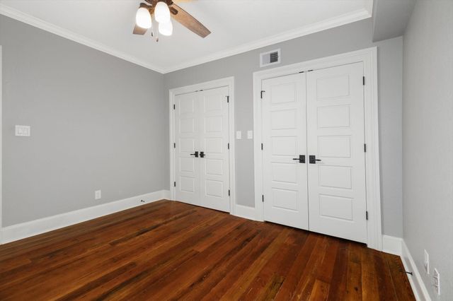 405 24th Street 201, Galveston, TX 77550