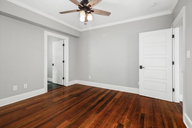 405 24th Street 201, Galveston, TX 77550