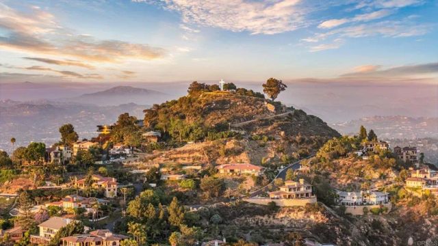 9355 Lavell Street, La Mesa, CA 91941