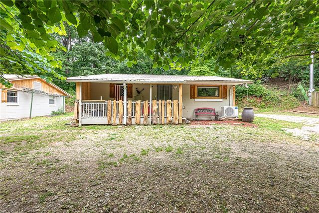 1654 & 1674 N Double Springs Road, Fayetteville, AR 72704