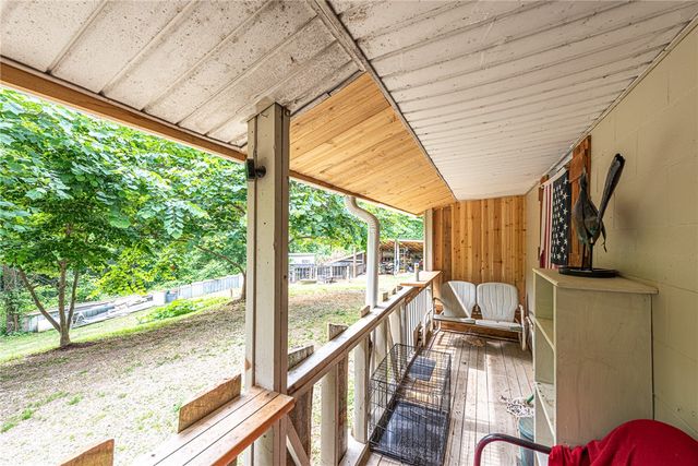 1654 & 1674 N Double Springs Road, Fayetteville, AR 72704