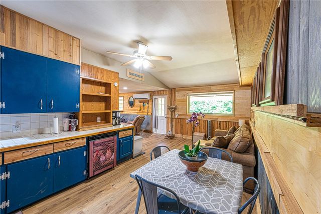 1654 & 1674 N Double Springs Road, Fayetteville, AR 72704