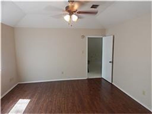 21314 Greenham Drive, Spring, TX 77388