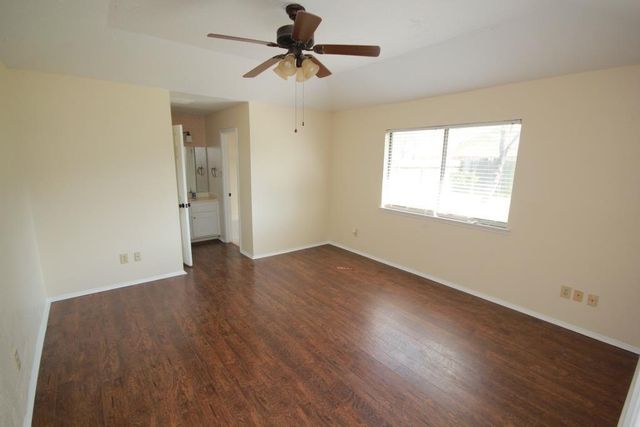 21314 Greenham Drive, Spring, TX 77388