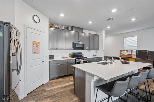 2832 Frabiele Street, Henderson, NV 89044