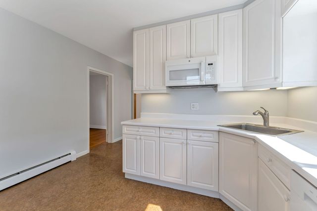 5334 N Lovejoy Avenue, Chicago, IL 60630