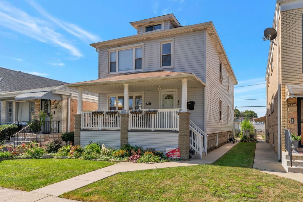 5334 N Lovejoy Avenue, Chicago, IL 60630