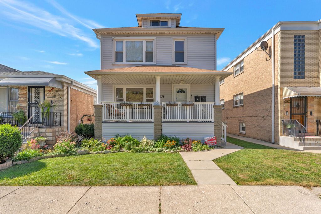 5334 N Lovejoy Avenue, Chicago, IL 60630 — photo 2