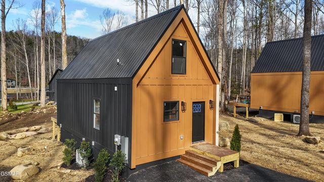 234 Braydens Way, Gatlinburg, TN 37738