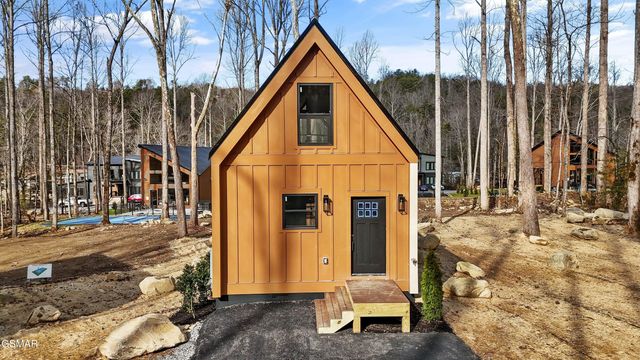 234 Braydens Way, Gatlinburg, TN 37738