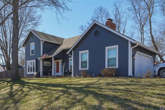 2221 SW Brookfield ST, Topeka, KS 66614