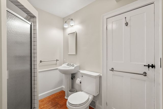 1689 High Street, Westwood, MA 02090