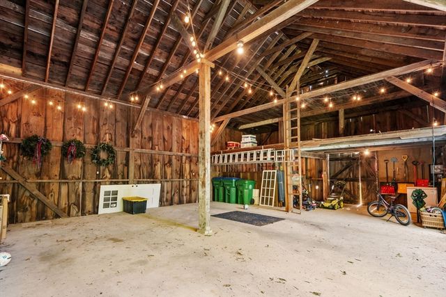 1689 High Street, Westwood, MA 02090
