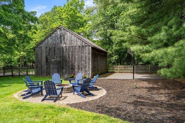 1689 High Street, Westwood, MA 02090