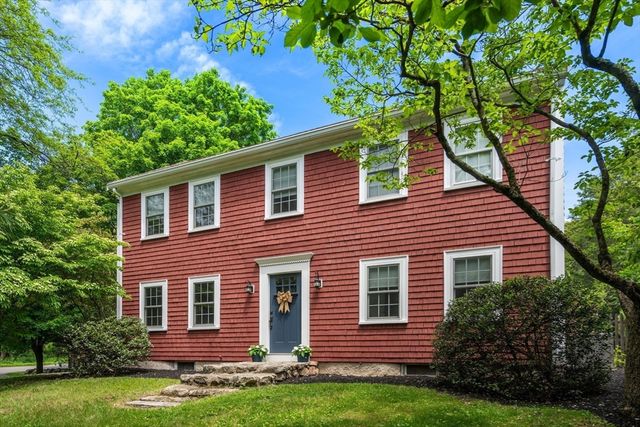 1689 High Street, Westwood, MA 02090